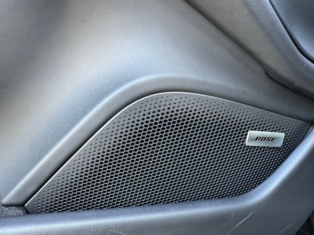 Thumbnail: 2025 Porsche Taycan - 20