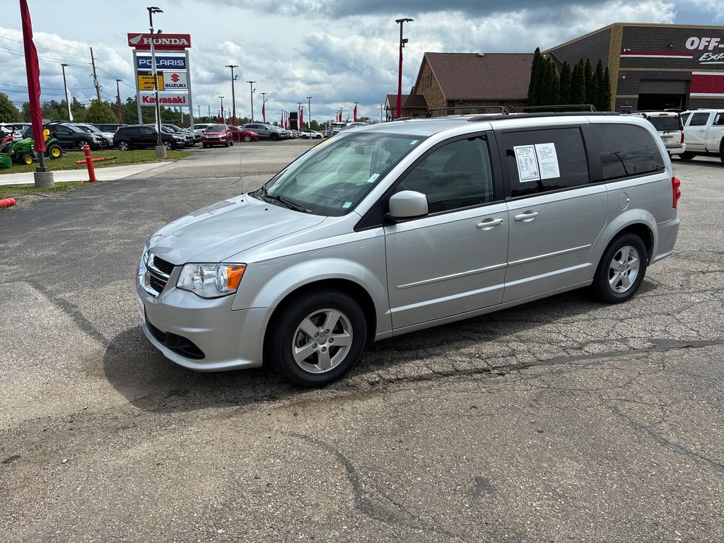 2012 Dodge Grand Caravan SXT - 2