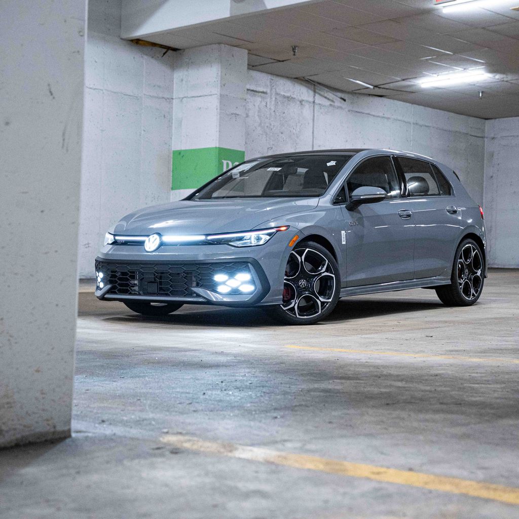 2026 Volkswagen Golf GTI Autobahn