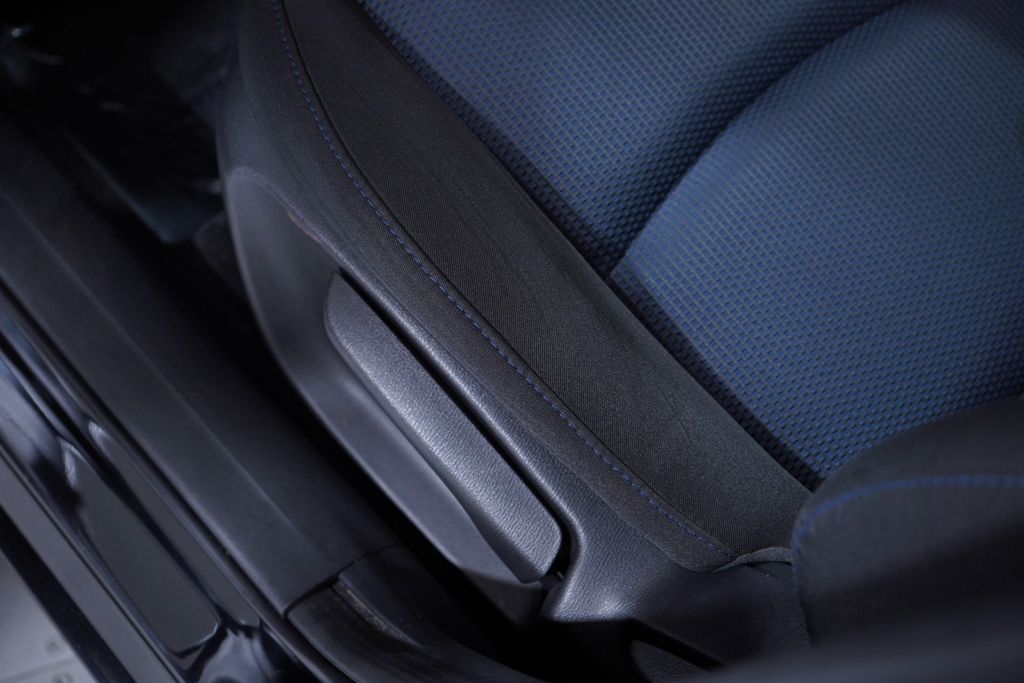 Thumbnail: 2020 Toyota Yaris - 18