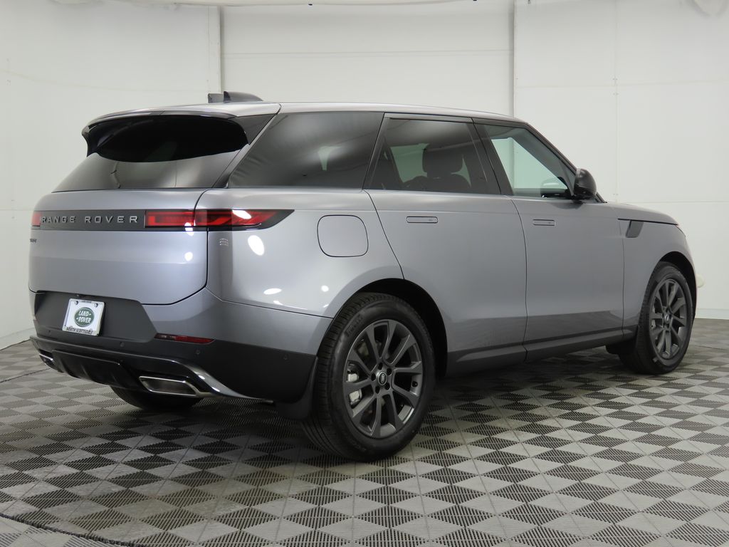 2025 Land Rover Range Rover Sport  5
