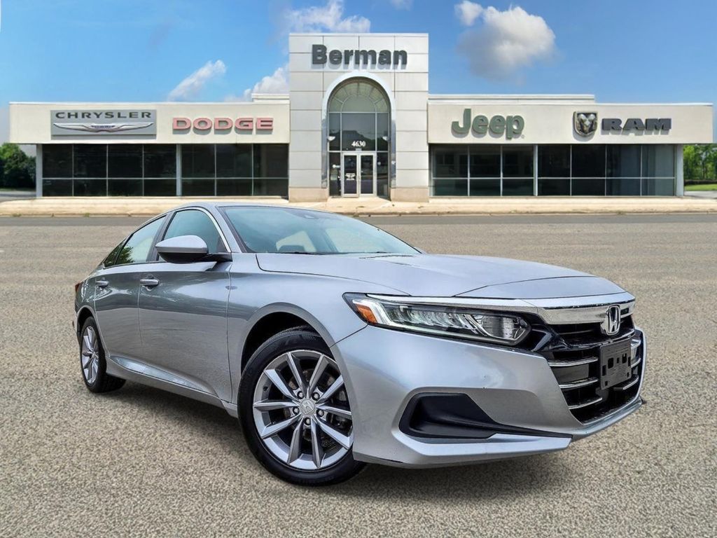 Silver 2021 Honda Accord LX FWD Sedan Front-Wheel Drive Continuously Variable Transmission