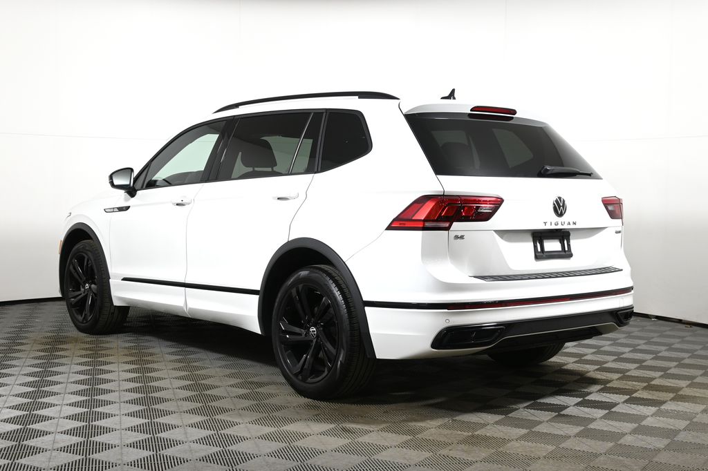 Thumbnail: 2023 Volkswagen Tiguan - 6