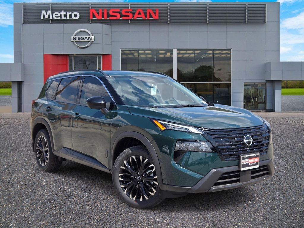 2026 Nissan Rogue Dark Armor