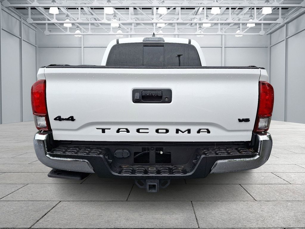 2020 Toyota Tacoma SR5 5
