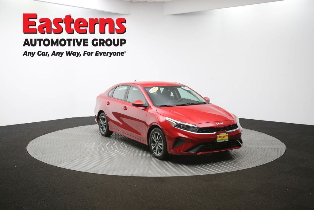 Used 2023 Red Kia LXS image 47