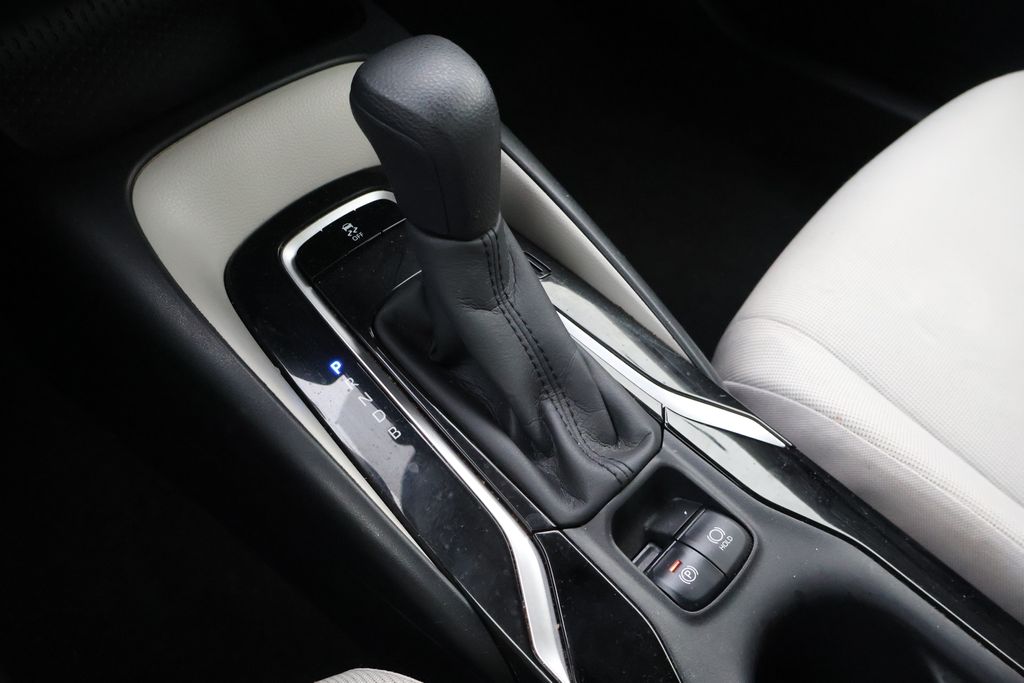 Thumbnail: 2021 Toyota Corolla - 25