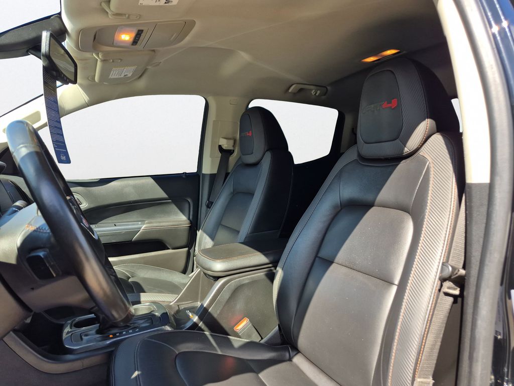 2022 GMC Canyon AT4 w/Leather Black at AutoSavvy Houston Northwest