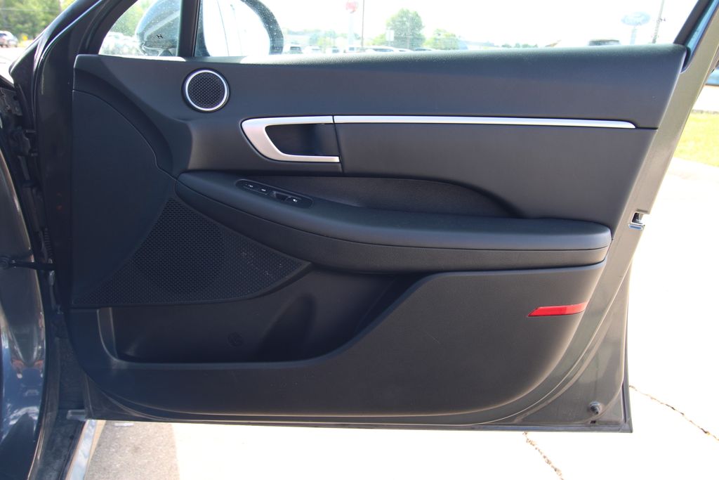 Used 2025 Hyundai Sonata Sedan