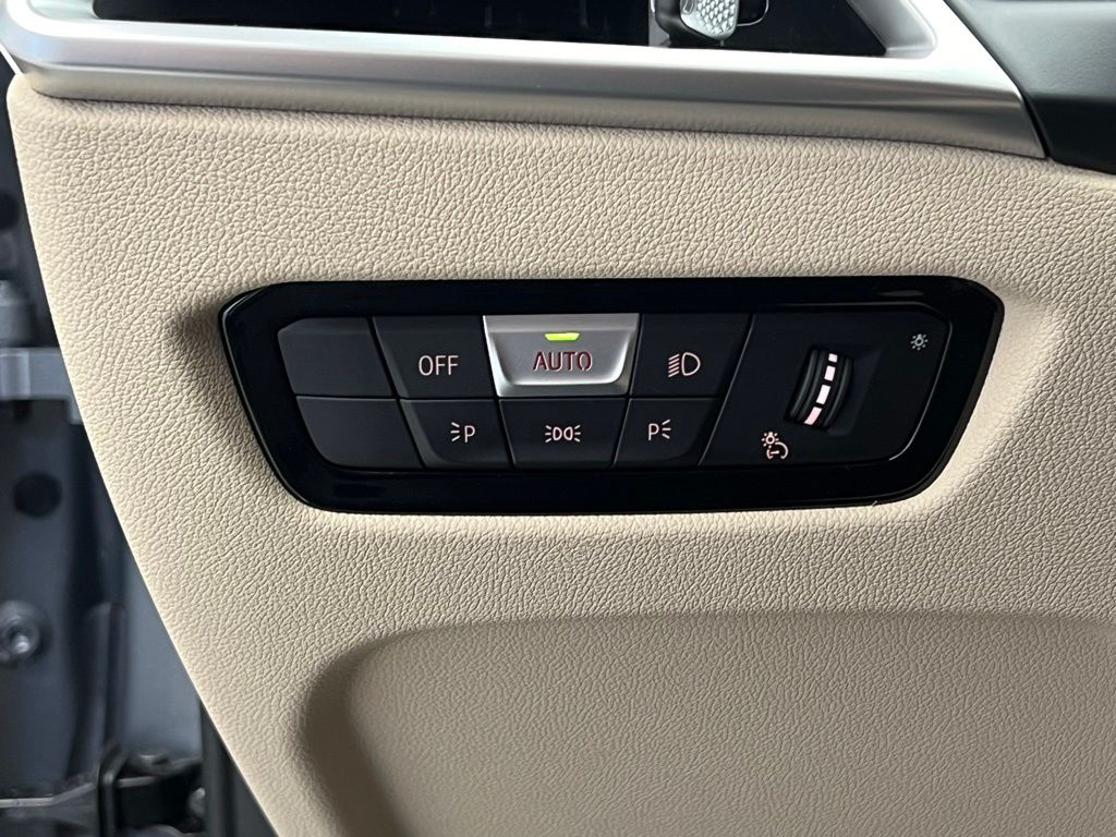 Thumbnail: 2026 BMW 4 Series - 25