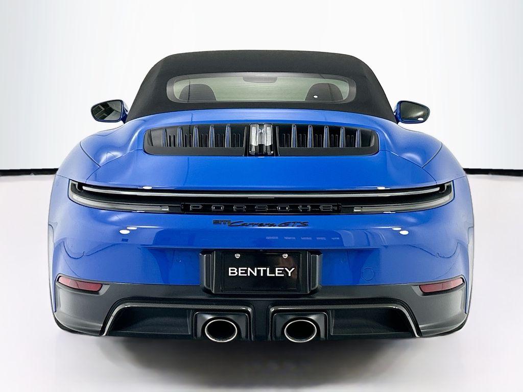 Thumbnail: 2026 Porsche 911 - 14