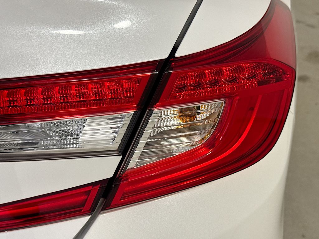 Used Car 2021 Honda Accord  Touring 2.0t For Sale Under $30,000 In Austin, Texas