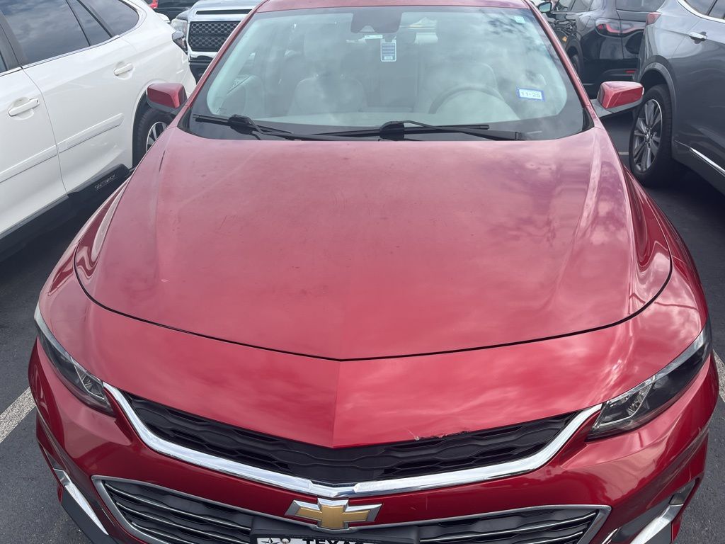 Thumbnail: 2017 Chevrolet Malibu - 2
