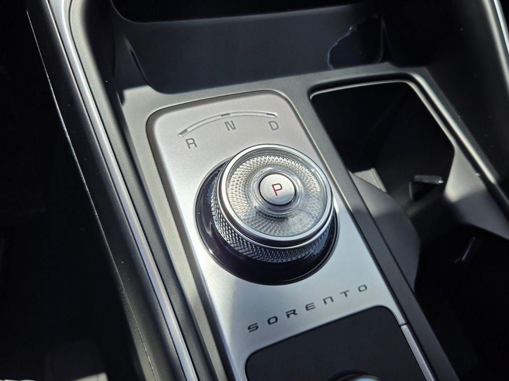 2026 Kia Sorento - $39,620