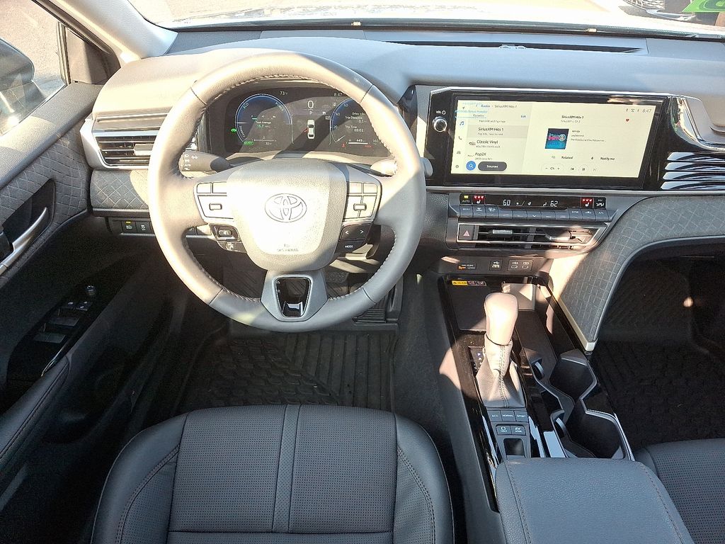 Thumbnail: 2025 Toyota Camry - 12