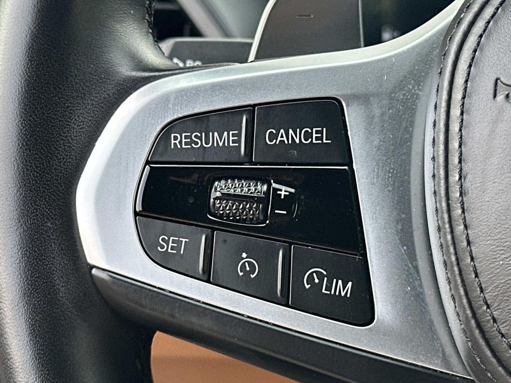Used 2024 Gray Metallic BMW M440i xDrive image 25