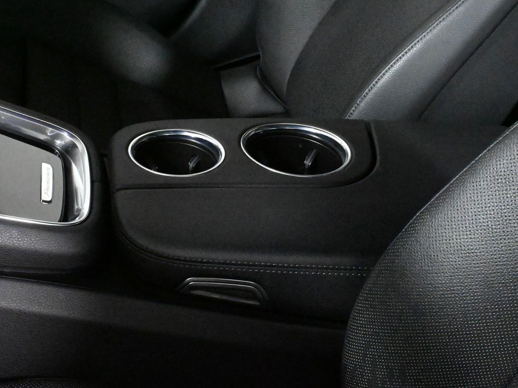 2022 Porsche Panamera Platinum 30