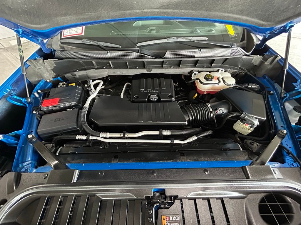 Used 2024 Glacier Blue Metallic Chevrolet Custom image 26