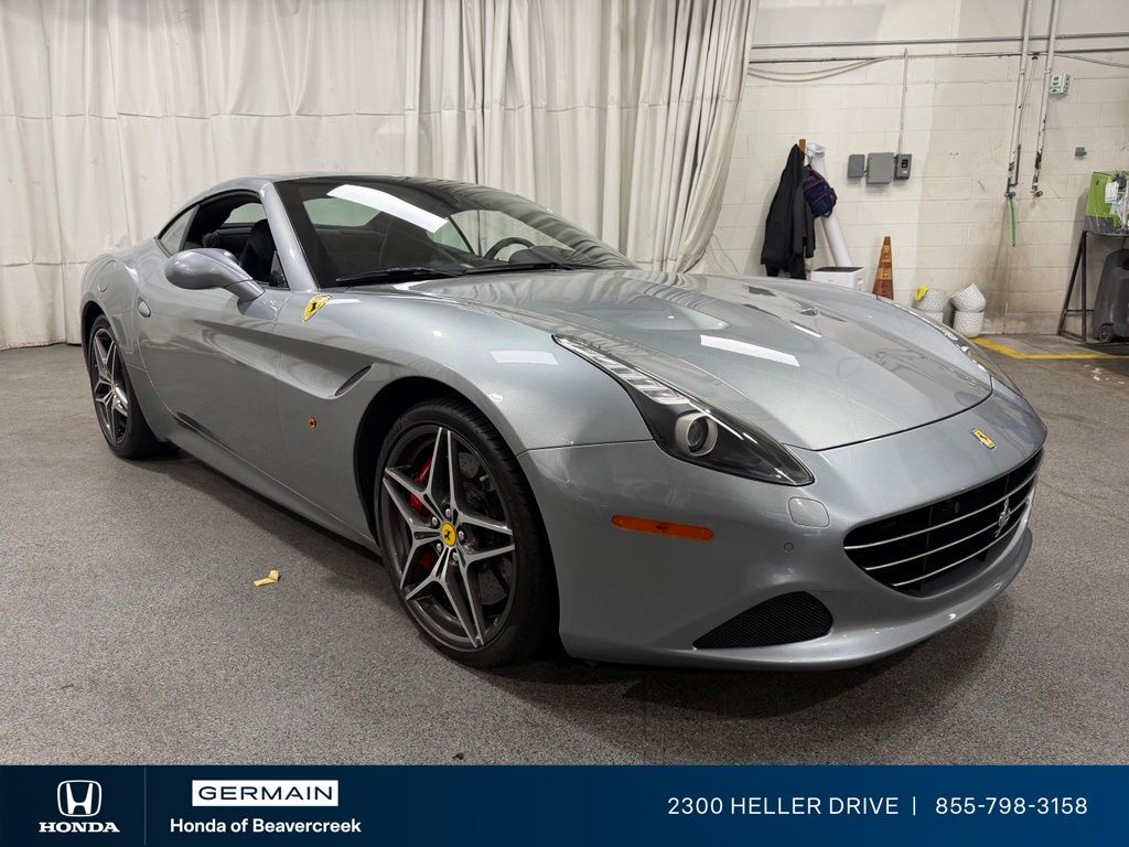 2017 Ferrari California T Roadster