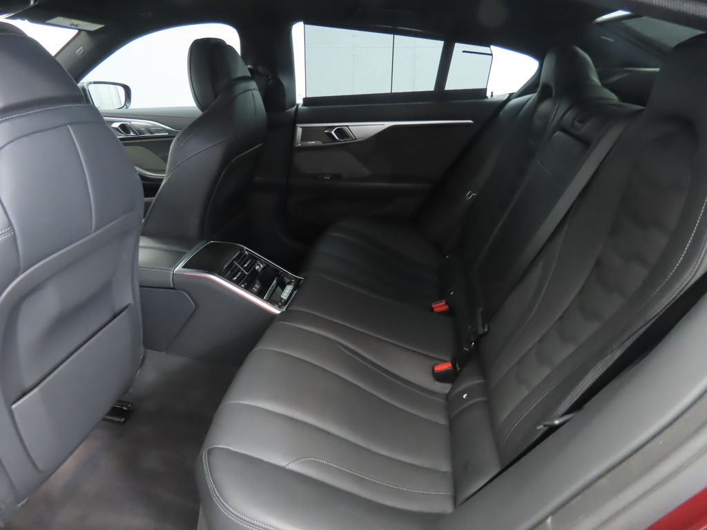 Thumbnail: 2022 BMW 8 Series - 22