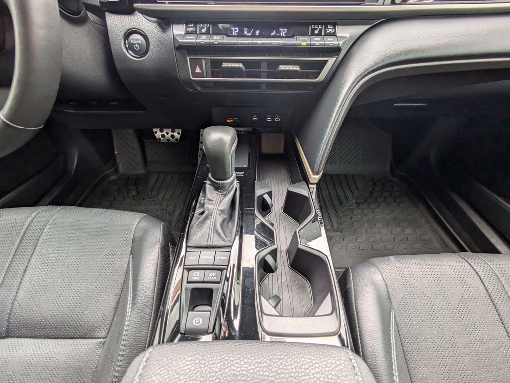 Used 2025 Toyota Camry Sedan