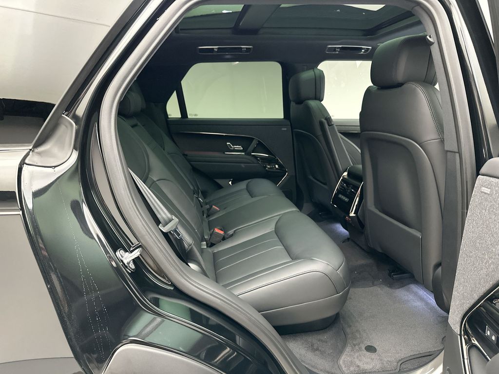 2025 Land Rover Range Rover Sport Dynamic 6