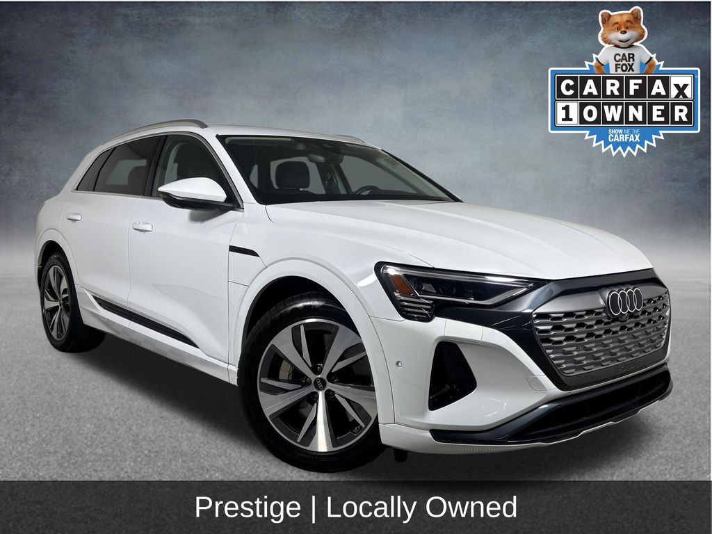 2024 Audi Q8 e-tron quattro Prestige AWD