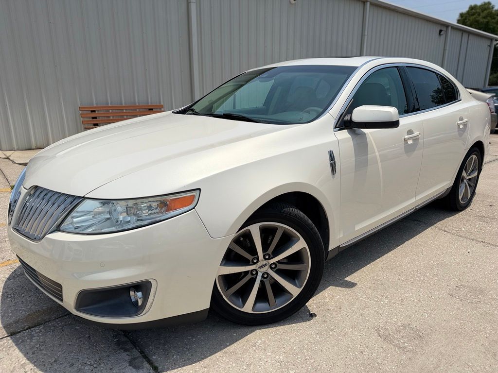 2009 Lincoln MKS Sedan Front-Wheel Drive 6-Speed Automatic