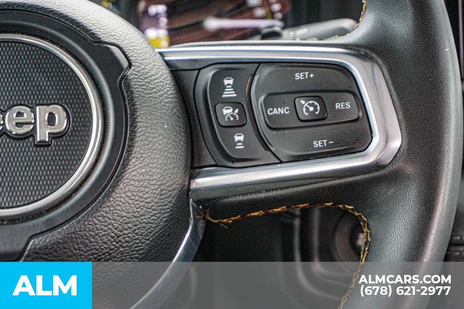 Used 2024 Silver Jeep Sahara 4xe image 31