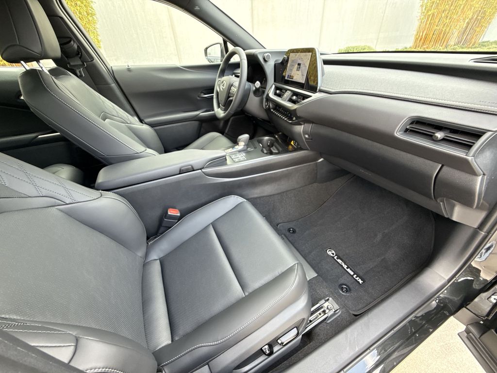 Thumbnail: 2026 Lexus UX - 15