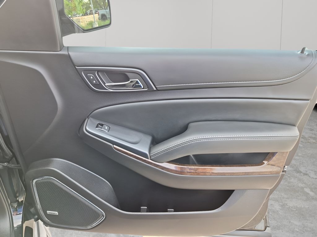 Used 2016 Black Chevrolet LT image 13