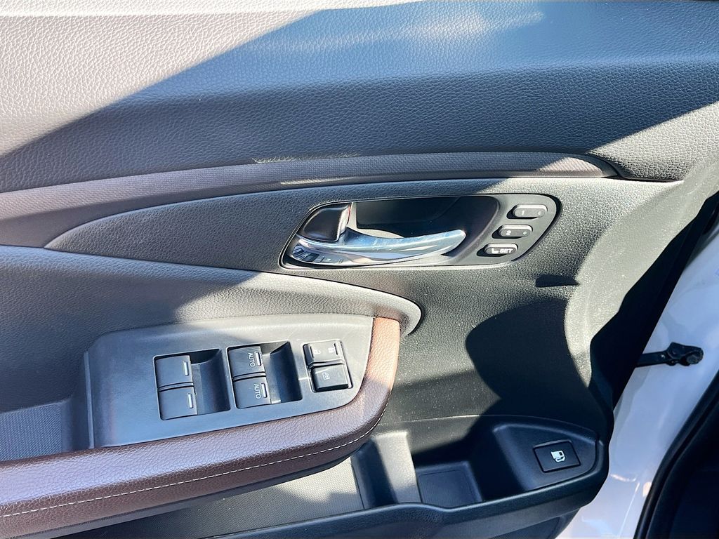 2024 Honda Ridgeline RTL - Photo 17