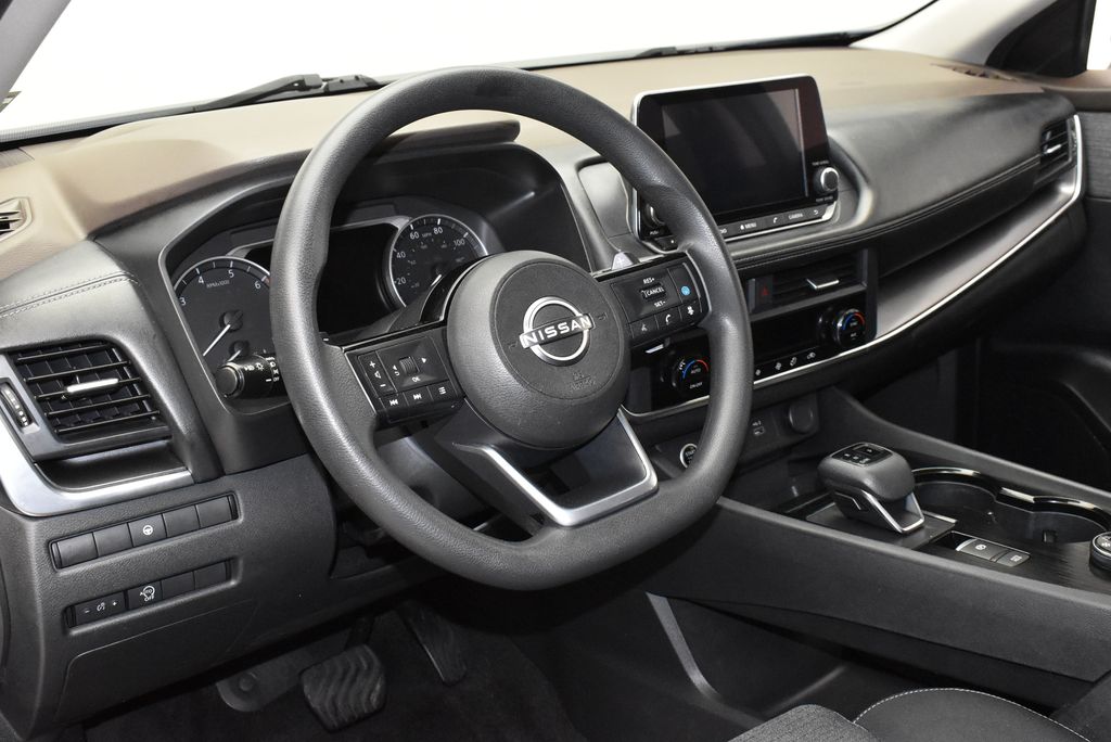 Thumbnail: 2023 Nissan Rogue - 14