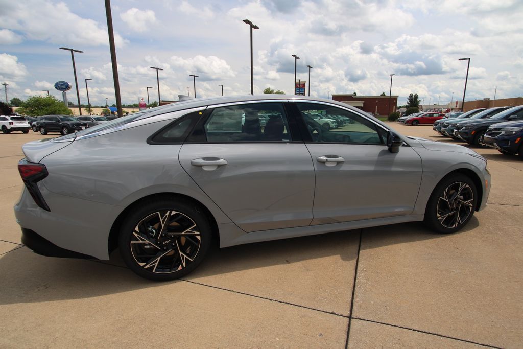 New 2026 Kia K5 Sedan