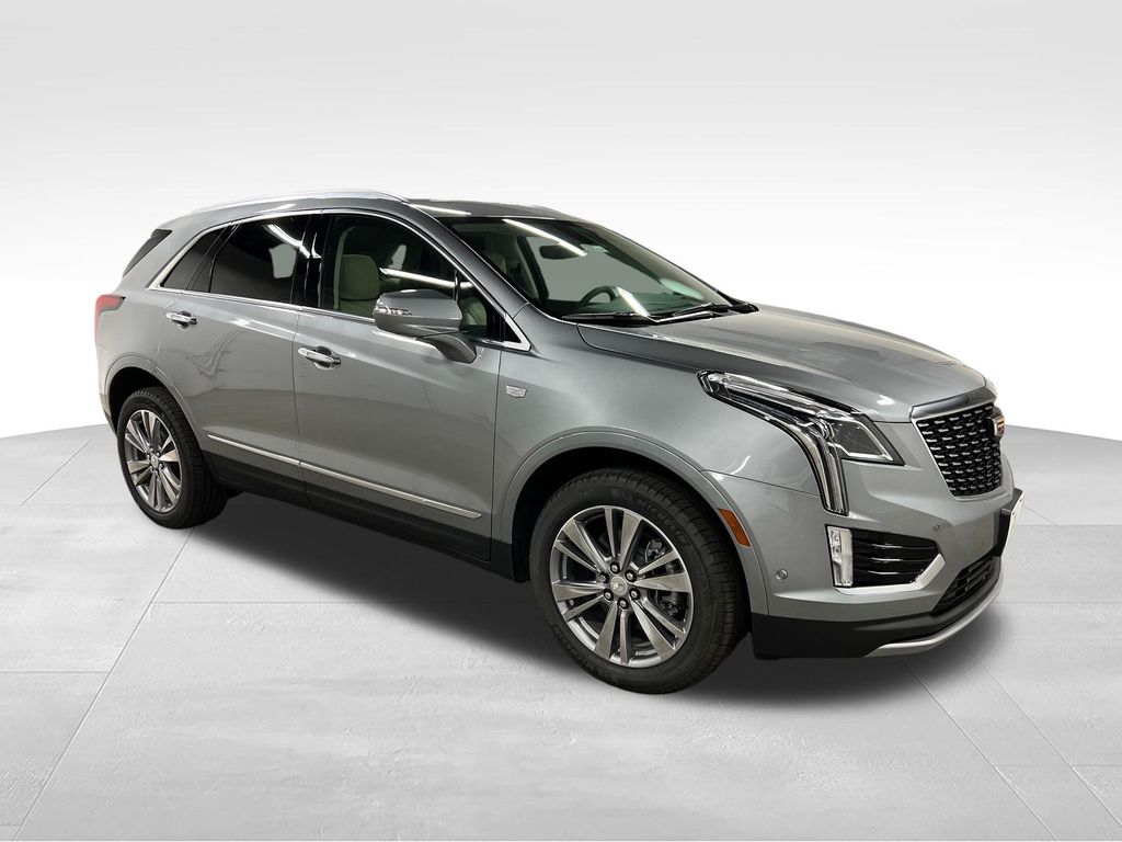 Argent Silver Metallic 2026 Cadillac XT5 SUV / Crossover Front-Wheel Drive 9-Speed Automatic