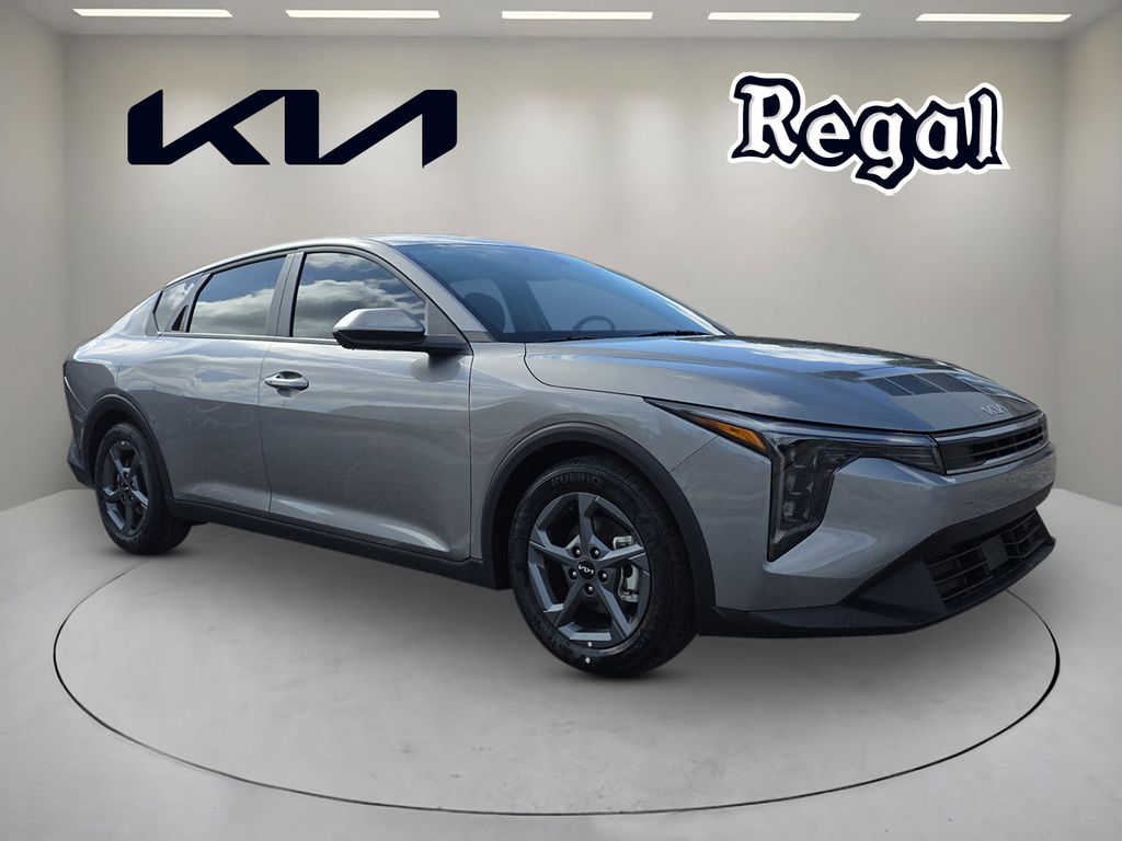 new 2025 Kia K4 car, priced at $19,784