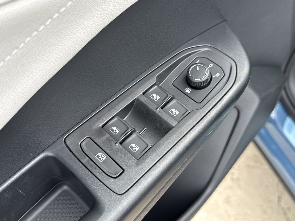 2026 Volkswagen Taos 1.5T SEL - 10