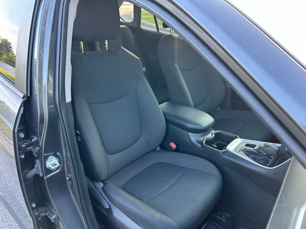 Thumbnail: 2024 Toyota RAV4 - 15