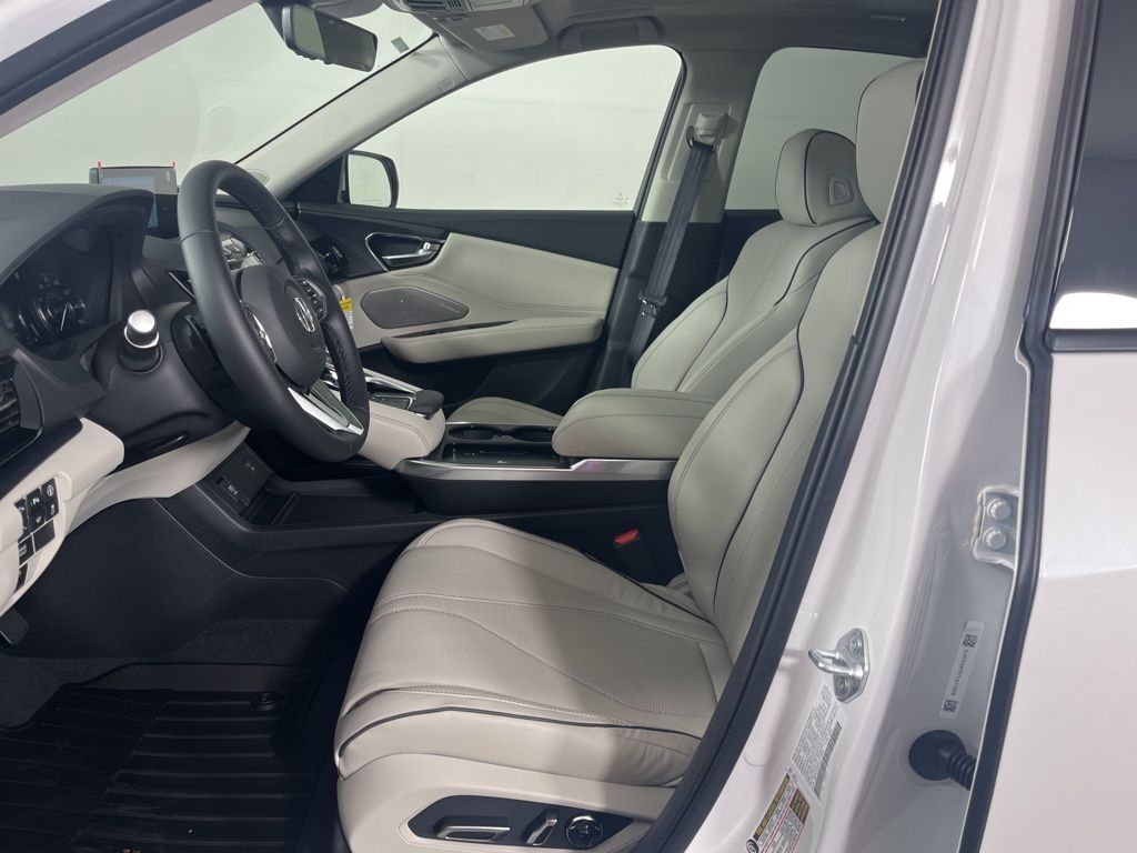 Thumbnail: 2026 Acura RDX - 21