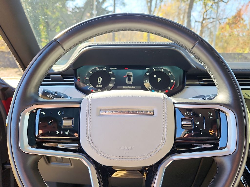 Thumbnail: 2023 Land Rover Range Rover Sport - 20