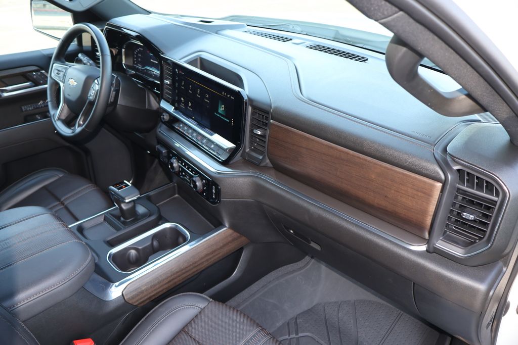 2023 Chevrolet Silverado 1500 High Country 20