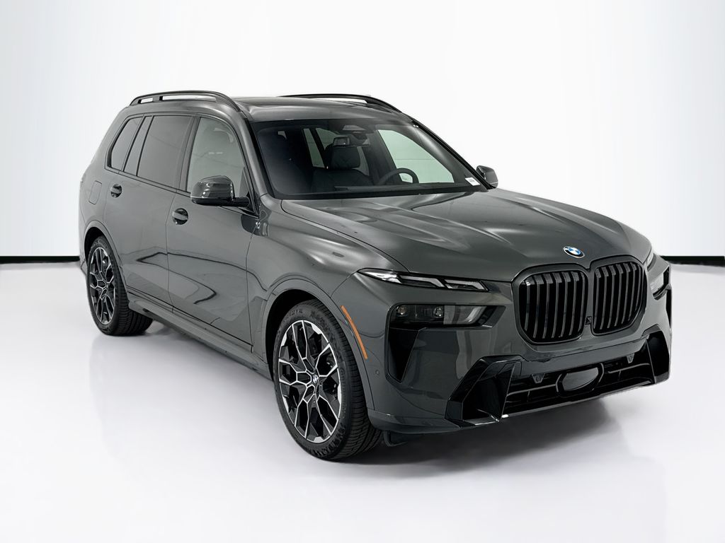 Thumbnail: 2027 BMW X7 - 3