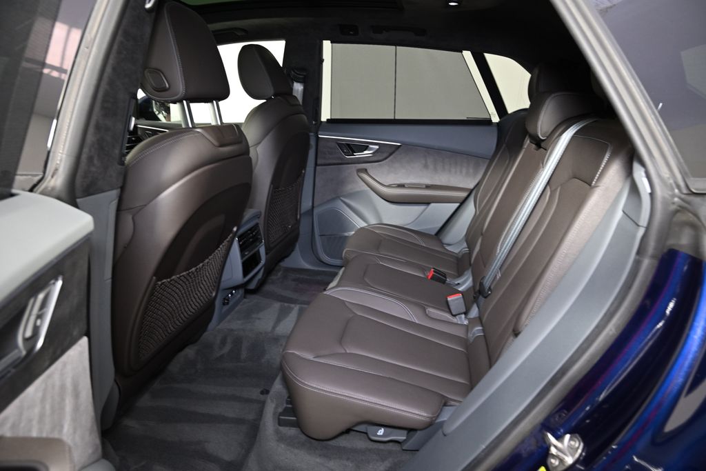 2019 Audi Q8 Prestige 24