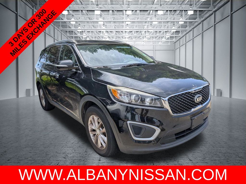 2017 Kia Sorento LX