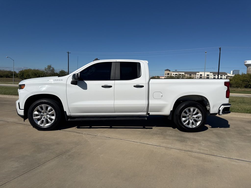 2020 Chevrolet Silverado 1500 Custom 17