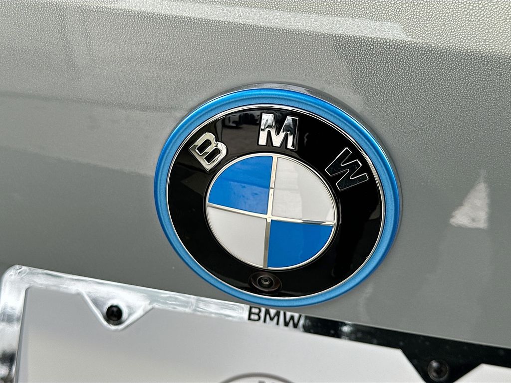 2025 BMW i4 M50 22