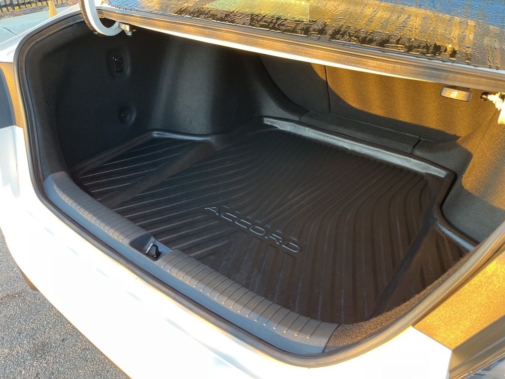 Thumbnail: 2024 Honda Accord - 9