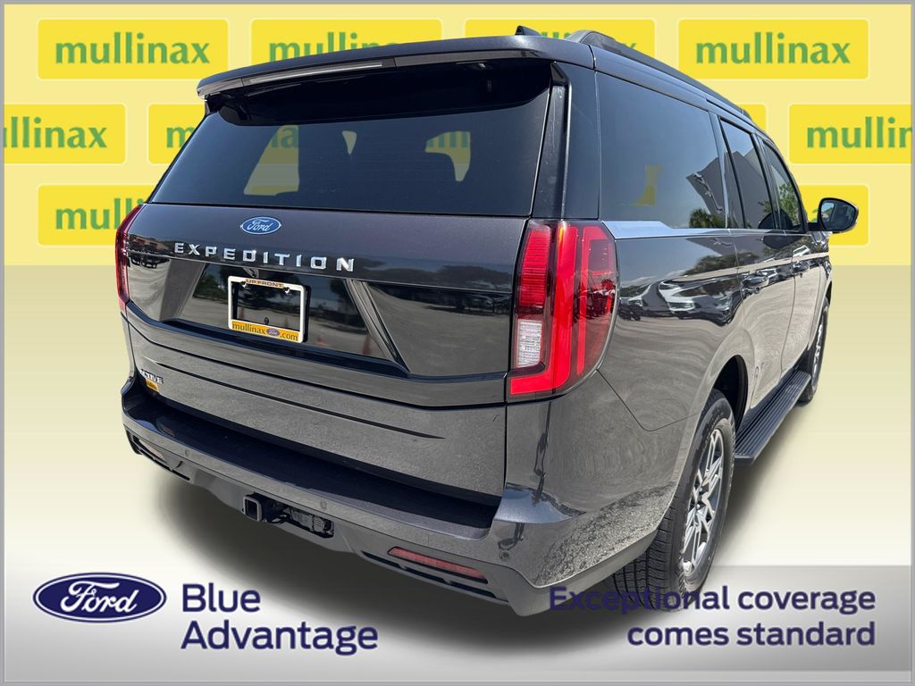 Certified Used 2025 Gray Ford Active image 4