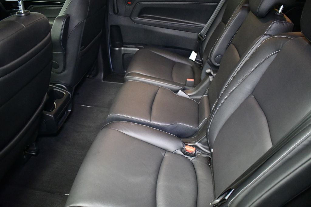 Thumbnail: 2023 Honda Odyssey - 26