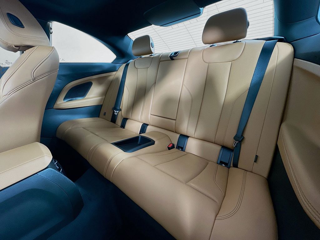 Thumbnail: 2026 BMW 2 Series - 17